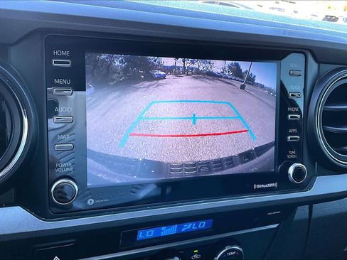 Certified 2021 Toyota Tacoma TRD Off-Road w/ Technology Package image 26