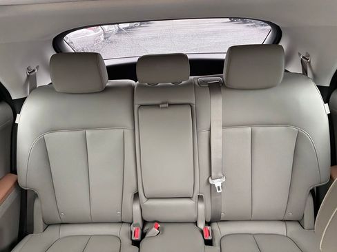 Used 2024 Hyundai Ioniq 5 Limited AWD/4WD image 16