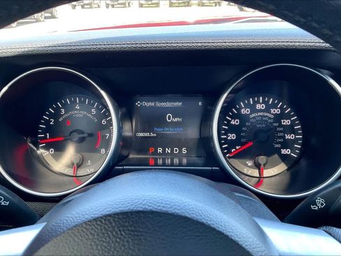 Used 2021 Ford Mustang Coupe RWD image 22