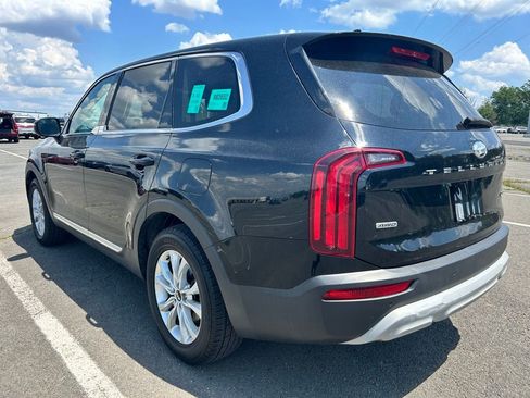 Used 2020 Kia Telluride LX AWD/4WD image 3