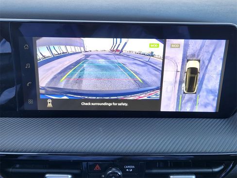 New 2026 Nissan Kicks SR image 13