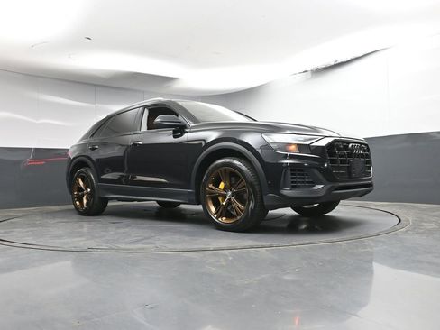 Used 2019 Audi Q8 Prestige image 30