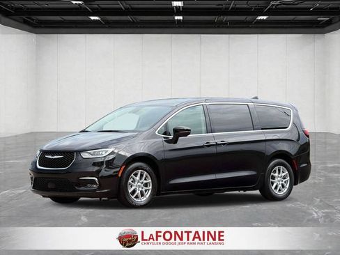 Certified 2023 Chrysler Pacifica Touring-L FWD image 1