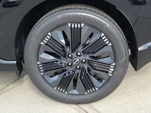 New 2026 Nissan Rogue Platinum AWD/4WD image 3