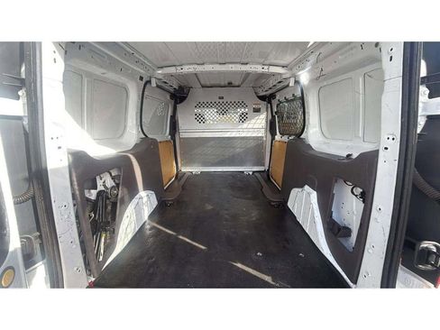Used 2020 Ford Transit Connect XLT image 16