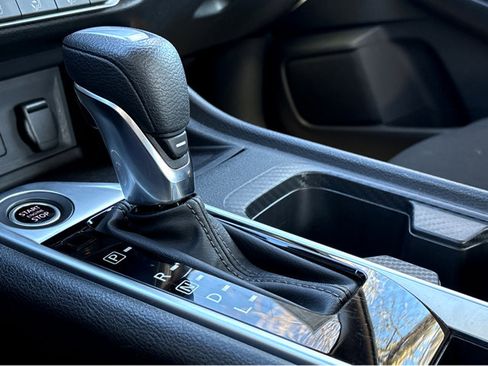 Certified 2024 Nissan Sentra SV image 16