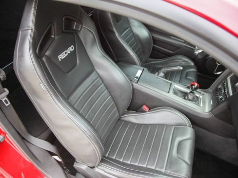 Used 2011 Ford Mustang GT Premium w/ Electronics Pkg RWD image 70