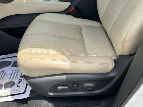 Certified 2024 Nissan Murano SL FWD image 18