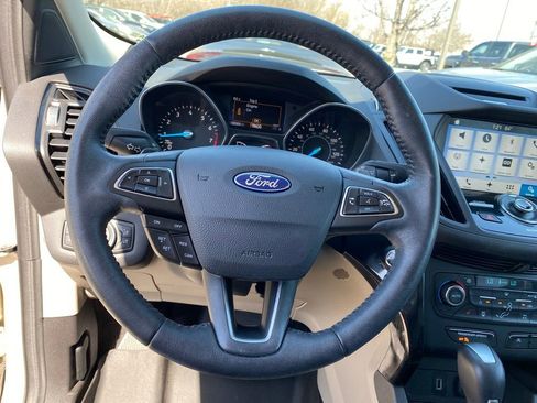 Used 2017 Ford Escape Titanium image 11