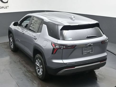 New 2026 Chevrolet Equinox LT w/ Safety and Technology Package FWD image 19