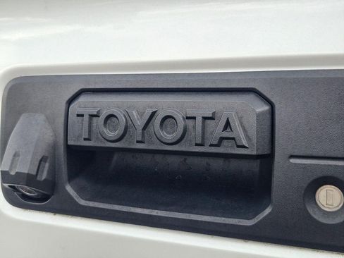 Used 2023 Toyota Tacoma TRD Sport w/ Advanced Technology Package AWD/4WD image 25