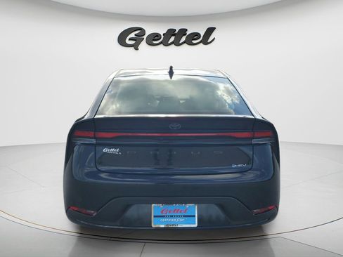 Certified 2026 Toyota Prius XLE FWD image 6