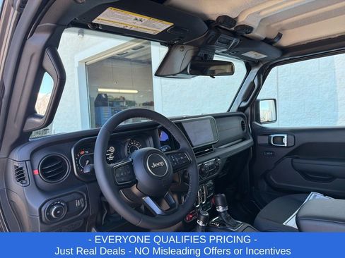 New 2026 Jeep Wrangler Unlimited Rubicon image 9