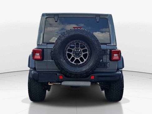Used 2022 Jeep Wrangler Unlimited Rubicon AWD/4WD image 5