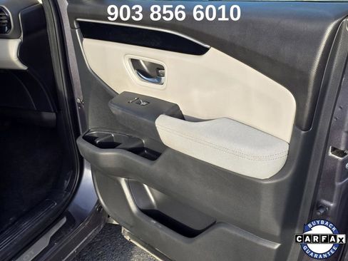 Used 2023 Honda Pilot LX image 29