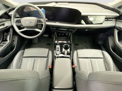 Used 2025 Audi A6 e-tron Premium Plus w/ Premium Plus image 14