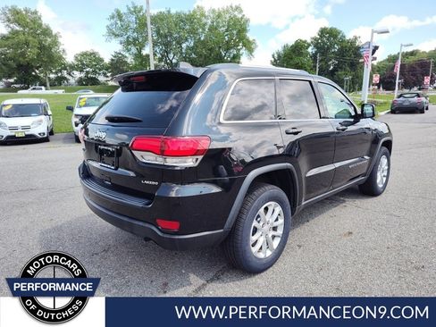 Used 2021 Jeep Grand Cherokee Laredo X AWD/4WD image 3