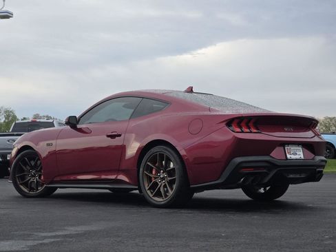 Used 2025 Ford Mustang GT Premium RWD image 15