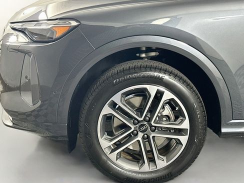 Used 2026 Audi Q5 Premium AWD/4WD image 12
