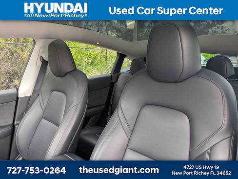 Used 2023 Tesla Model Y Long Range AWD/4WD image 7