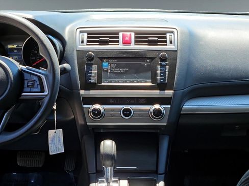 Used 2018 Subaru Outback 2.5i image 29