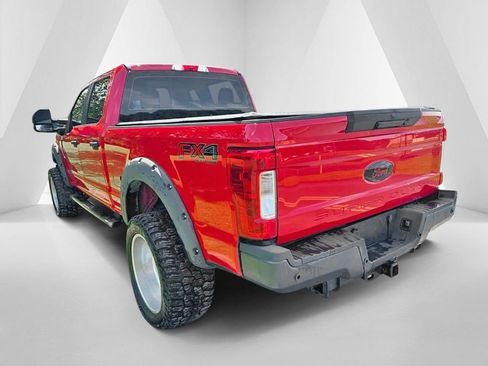 Used 2019 Ford F250 XL w/ STX Appearance Package AWD/4WD image 5