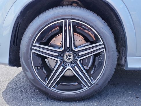 New 2025 Mercedes-Benz GLE 450 4MATIC image 10