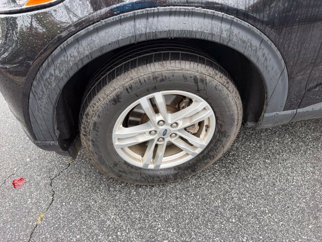 Used 2022 Ford Explorer XLT AWD/4WD image 9