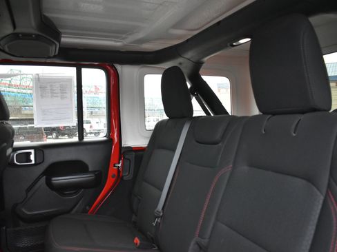 Used 2020 Jeep Wrangler Unlimited Rubicon image 14