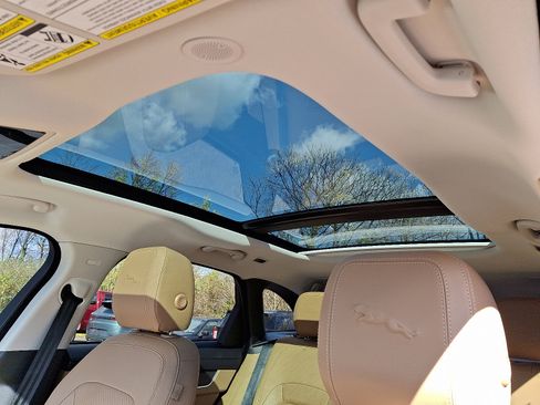 Used 2022 Jaguar F-PACE S image 14