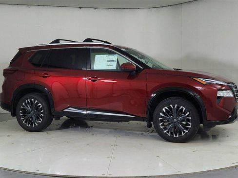 New 2026 Nissan Rogue Platinum w/ Platinum Premium Package image 8