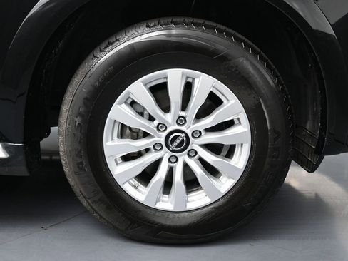 Used 2023 Nissan Armada SV image 12