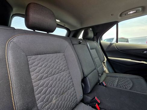 Used 2021 Chevrolet Equinox LT AWD/4WD image 37