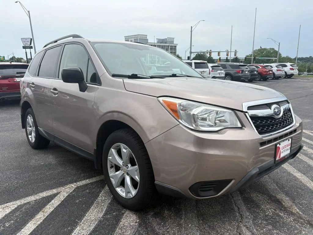 Used 2015 Subaru Forester 2.5i w/ Alloy Wheel Package AWD/4WD image 7