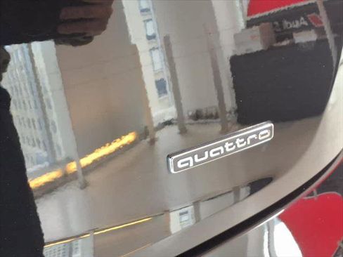 Certified 2023 Audi Q5 2.0T Premium Plus w/ Premium Plus Package image 18