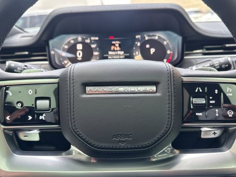 Certified 2023 Land Rover Range Rover SE image 27