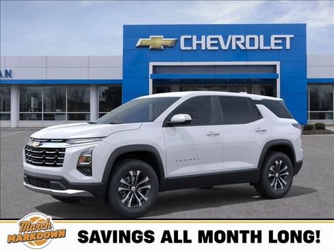 New 2026 Chevrolet Equinox LT image 2