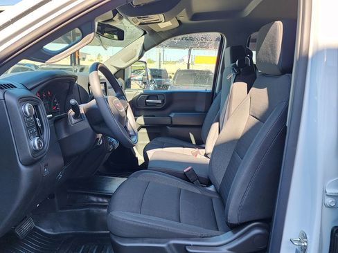 New 2026 GMC Sierra 2500 Pro AWD/4WD image 18