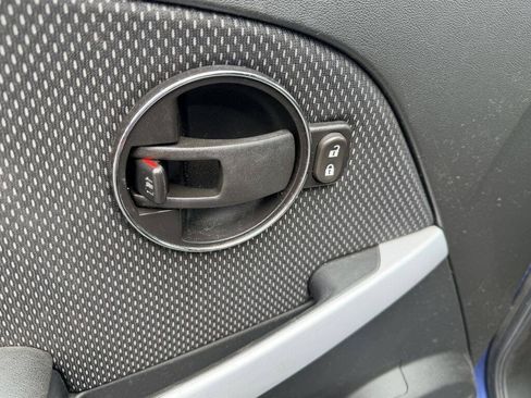 Used 2008 Pontiac Torrent 2WD w/ Preferred Package image 8