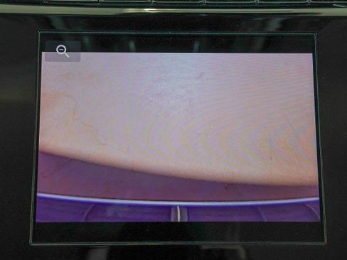 Used 2023 Jeep Grand Cherokee Laredo image 16