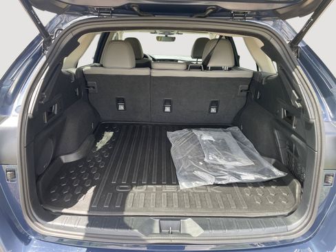 Used 2024 Subaru Outback Limited AWD/4WD image 6