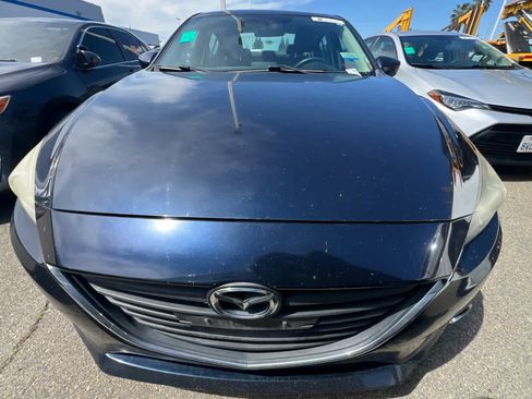 Used 2016 MAZDA MAZDA3 i Sport w/ Preferred Equipment Package FWD image 2