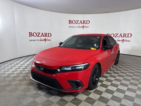 Used 2023 Honda Civic Sport image 4