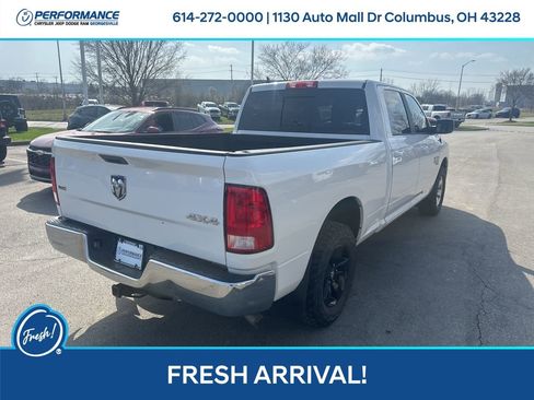 Used 2019 RAM 1500 Classic SLT w/ Luxury Group image 5