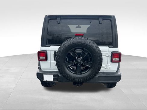 Used 2019 Jeep Wrangler Unlimited Sport image 6