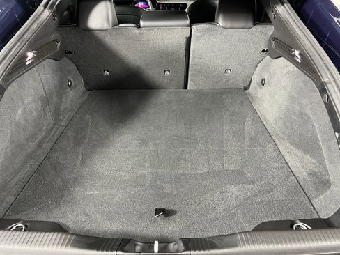 Used 2024 Dodge Charger R/T w/ Plus Group image 28