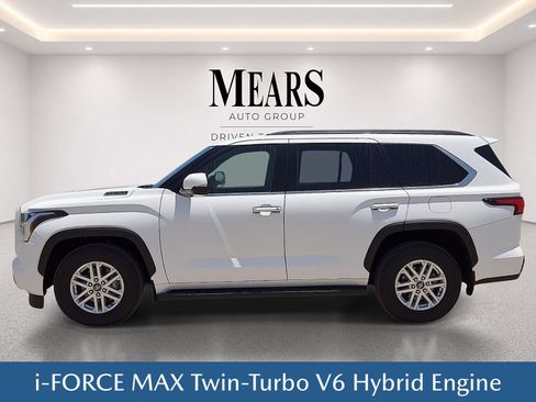 Used 2026 Toyota Sequoia SR5 AWD/4WD image 3