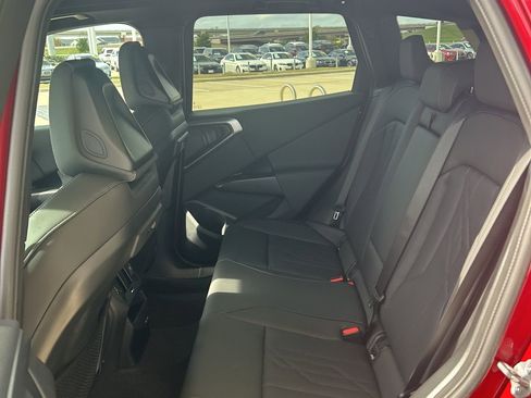 Certified 2025 BMW X3 xDrive30i w/ Premium Package image 7