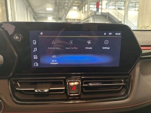 Used 2024 Chevrolet TrailBlazer RS w/ Convenience Package image 23