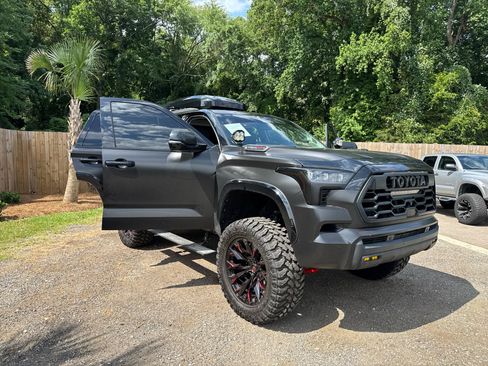 Used 2023 Toyota Sequoia TRD Pro AWD/4WD image 35